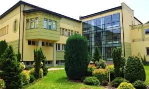 Prywatne pobyty w sanatorium wojskowym w Busku-Zdroju – oferta i ceny