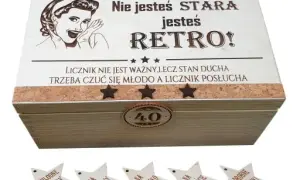 Co kupić na imieniny kobiecie po 50, aby ją zaskoczyć i ucieszyć