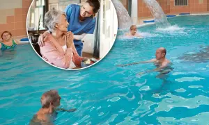 Sanatorium z basenem: rehabilitacja i wypoczynek dla seniorów.