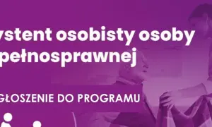 Asystent osoby niepełnosprawnej pomaga starszemu mężczyźnie. Złóż zgłoszenie do programu.