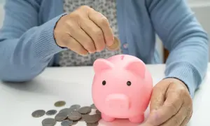 Jak wyrobić kartę seniora i uniknąć zbędnych kosztów?