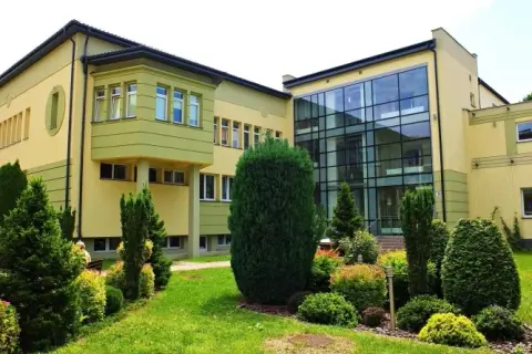 Prywatne pobyty w sanatorium wojskowym w Busku-Zdroju – oferta i ceny