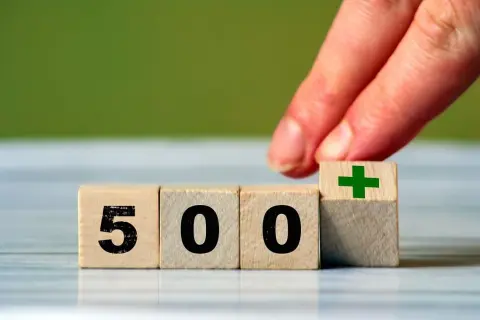 Kto może otrzymać 500 dla seniora? Sprawdź warunki i wymagania