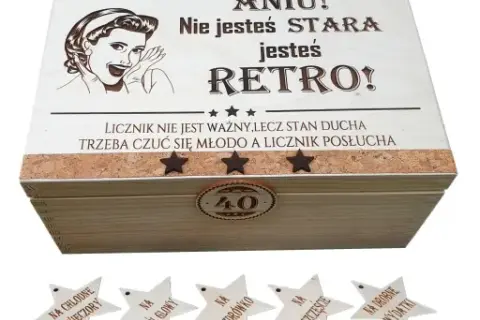 Co kupić na imieniny kobiecie po 50, aby ją zaskoczyć i ucieszyć