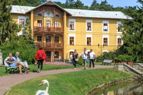 Co ile można jechać do sanatorium z ZUS? Oto ważne informacje