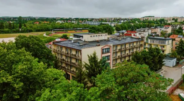 Sanatorium Krystyna Busko-Zdrój: Pełnopłatne turnusy rehabilitacyjne bez ukrytych kosztów