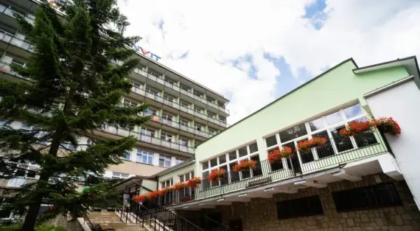 Sanatoria Iwonicz Zdrój Sanvit - najlepsze terapie i komfortowe pobyty