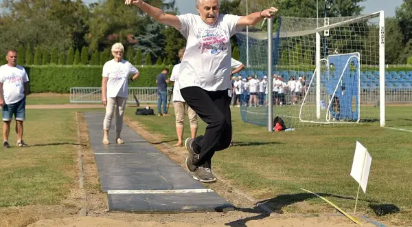 Sportowiec który niedługo zostanie seniorem – jak pokonać wyzwania wieku