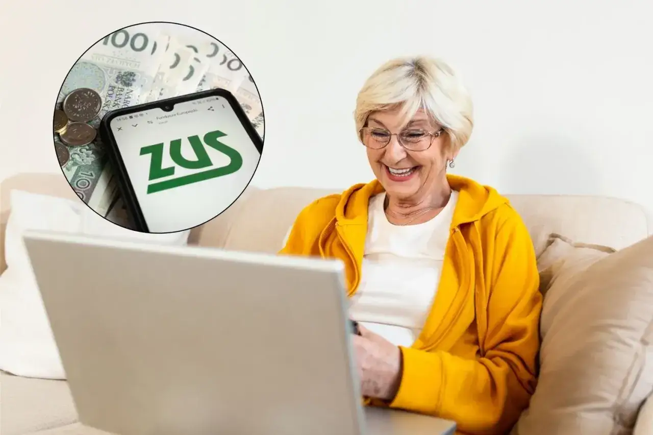 Uśmiechnięta seniorka sprawdza na laptopie informacje o 13. emeryturze. W tle widać telefon z logo ZUS i polskie banknoty.