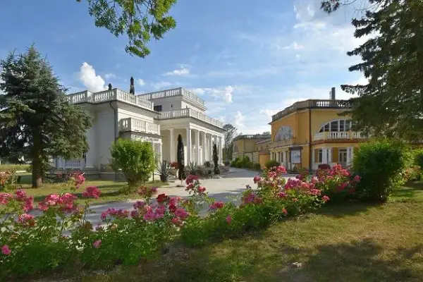Rodzaje zabiegów w uzdrowisku Solec-Zdrój sanatorium Świt, które leczą
