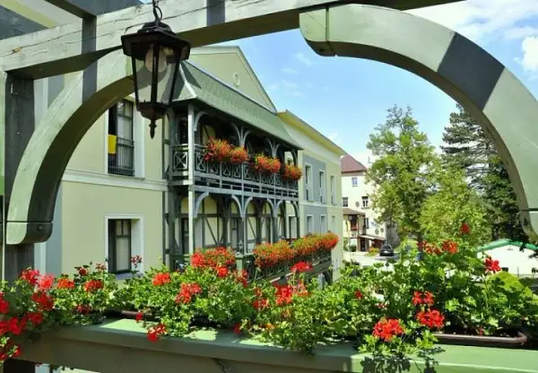 Sanatorium Długopole Zdrój opinie – co naprawdę myślą goście?